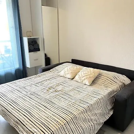 Le Grenat - Parking Balcon - *